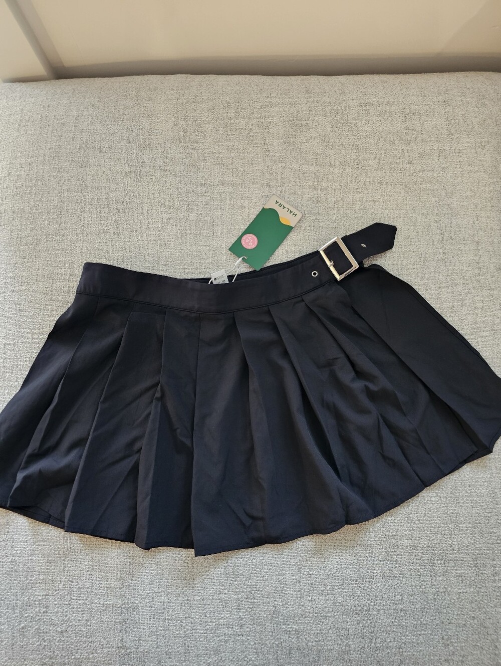 Halara Pleated Black Mini Skirt with Belt